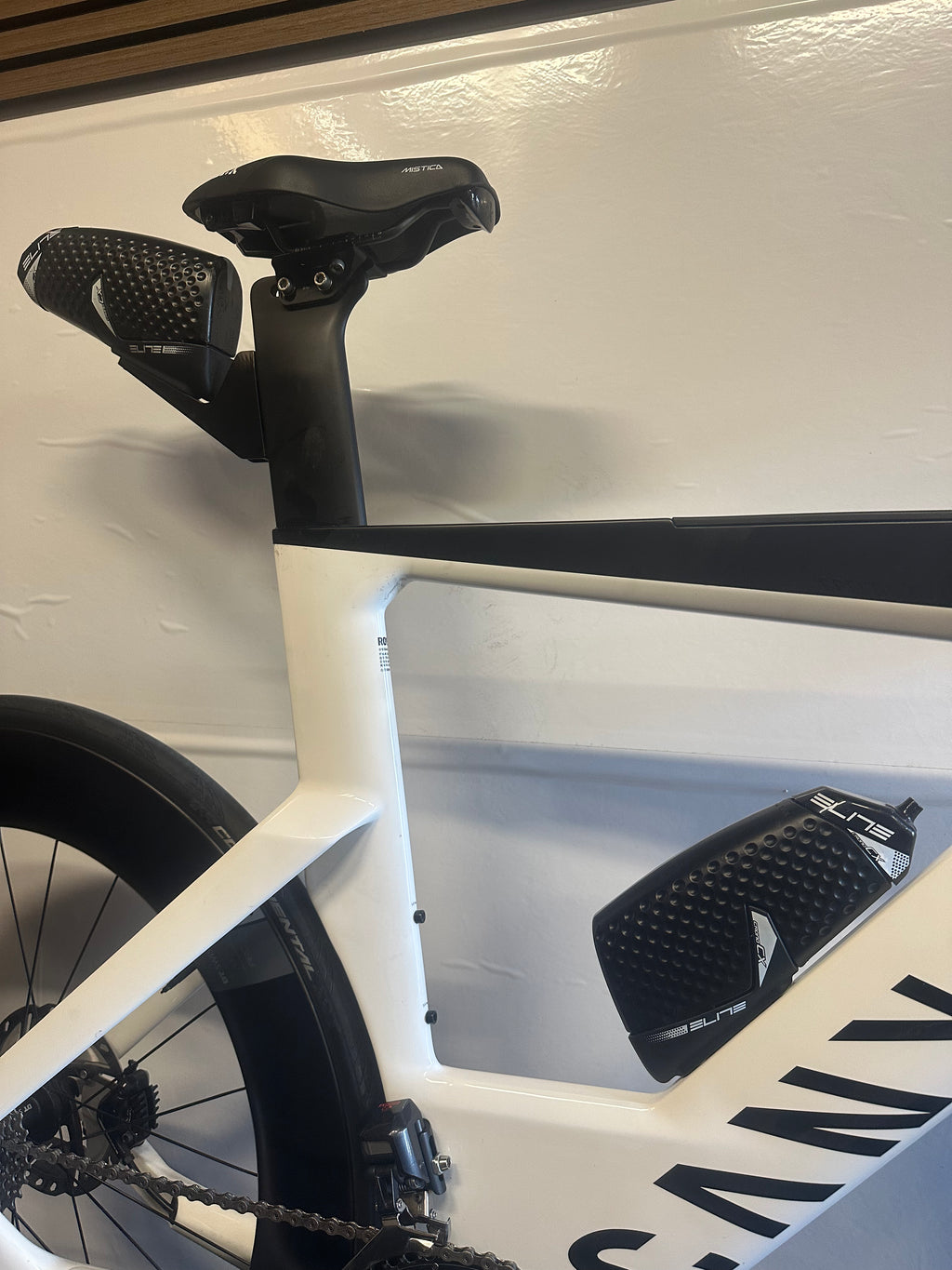 Canyon Speedmax CF SLX8 Di2