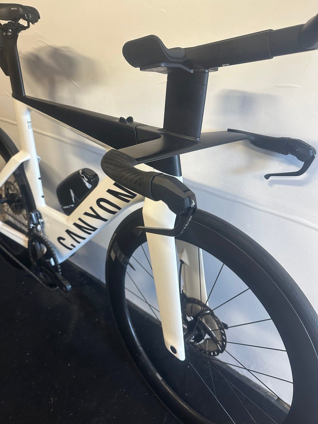 Canyon Speedmax CF SLX8 Di2